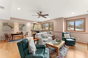 909 New Century Blvd S, Maplewood, MN 55119 - Photo 51