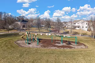 909 New Century Blvd S, Maplewood, MN 55119 - Photo 59