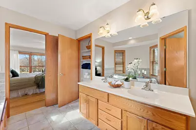 909 New Century Boulevard S, Maplewood, MN 55119 - Photo 39