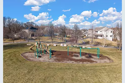 909 New Century Boulevard S, Maplewood, MN 55119 - Photo 63