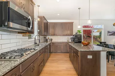 5099 151st Street W, Apple Valley, MN 55124 - Photo 9