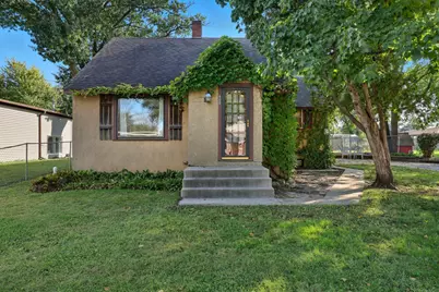 809 11th Street W, Hastings, MN 55033 - Photo 1