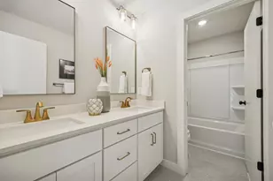 5035 Airlake Dr, Woodbury, MN 55129 - Photo 33