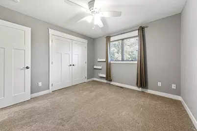 317 Oak Marsh Drive, Mankato, MN 56001 - Photo 21