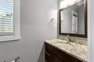 317 Oak Marsh Dr, Mankato, MN 56001 - Photo 11