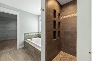 317 Oak Marsh Dr, Mankato, MN 56001 - Photo 15