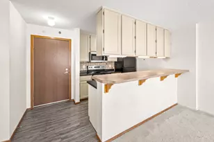 433 S 7th St, Minneapolis, MN 55415 - Photo 11