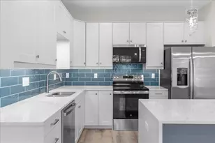 425 W 8th St, New Richmond, WI 54017 - Photo 5