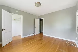 1545 Laurel Ave, Saint Paul, MN 55104 - Photo 9
