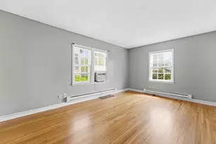 1545 Laurel Ave, Saint Paul, MN 55104 - Photo 3