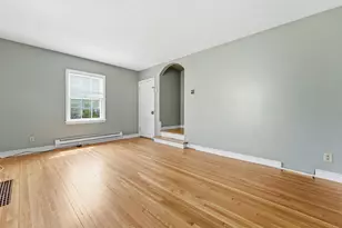 1545 Laurel Ave, Saint Paul, MN 55104 - Photo 5