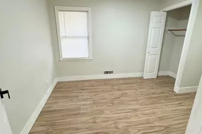 2735 Upton Avenue N, Minneapolis, MN 55411 - Photo 9