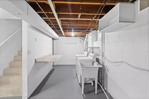 8237 Pillsbury Ave S, Bloomington, MN 55420 - Photo 25