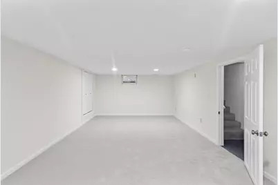 8237 Pillsbury Avenue S, Bloomington, MN 55420 - Photo 19