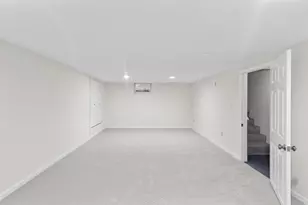 8237 Pillsbury Ave S, Bloomington, MN 55420 - Photo 19