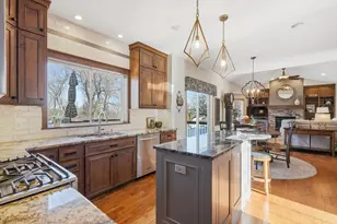 9043 163rd St W, Lakeville, MN 55044 - Photo 9