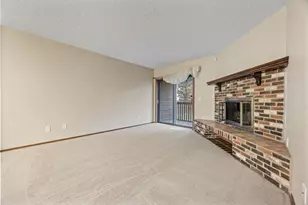 1701 42nd St S, Fargo,  58103 - Photo 7