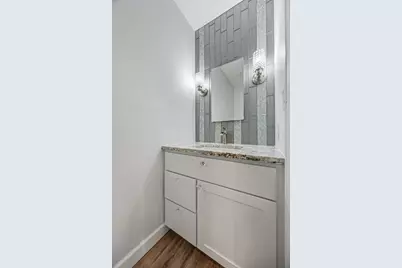 1701 42nd Street S, Fargo,  58103 - Photo 9