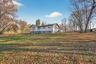 9042 Howard Lake Dr NE, Columbus, MN 55025 - Photo 27