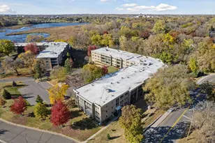 4350 Brookside Ct, Edina, MN 55436 - Photo 23