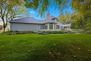 1438 Kings Wood Rd, Eagan, MN 55122 - Photo 15