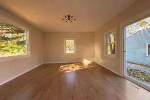 1845 Aglen St, Roseville, MN 55113 - Photo 11