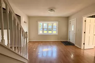 1845 Aglen St, Roseville, MN 55113 - Photo 9