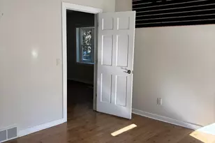 1845 Aglen St, Roseville, MN 55113 - Photo 17