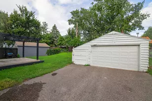 4228 Halifax Ave N, Robbinsdale, MN 55422 - Photo 31