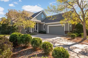 1540 Waterford Ct, Golden Valley, MN 55422 - Photo 1