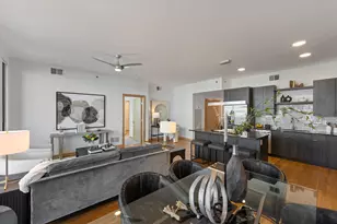 1240 S 2nd St, Minneapolis, MN 55415 - Photo 1