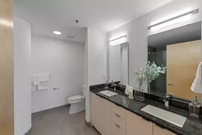 1240 S 2nd Street #922, Minneapolis, MN 55415 - Photo 27