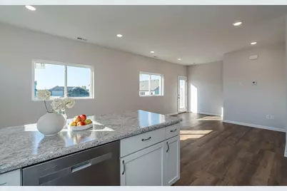 3117 & 3119 Noble Drive, Mankato, MN 56001 - Photo 9