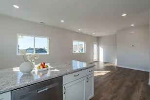 3117 & 3119 Noble Dr, Mankato, MN 56001 - Photo 9