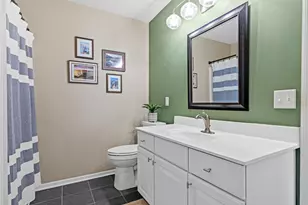 8728 N Bay Dr, Chanhassen, MN 55317 - Photo 21