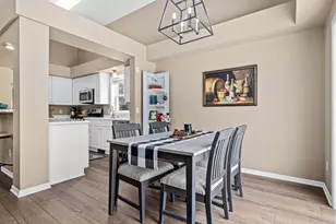 8728 N Bay Dr, Chanhassen, MN 55317 - Photo 7