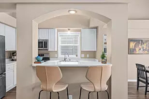 8728 N Bay Dr, Chanhassen, MN 55317 - Photo 3