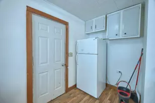 304 W 3rd Ave N, Aurora, MN 55705 - Photo 11