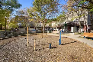 2407 16th Ave S, Minneapolis, MN 55404 - Photo 25