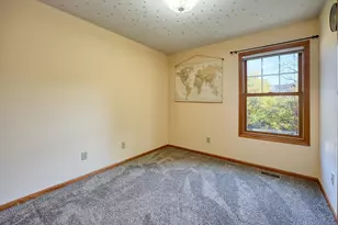 2407 16th Ave S, Minneapolis, MN 55404 - Photo 15