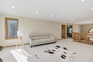 301 Plymouth Rd, Minnetonka, MN 55305 - Photo 37