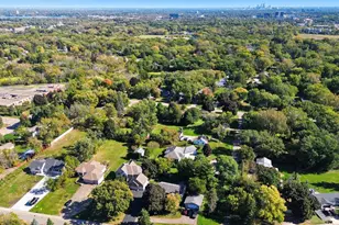 301 Plymouth Rd, Minnetonka, MN 55305 - Photo 91