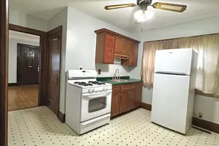 1082 Hawthorne Ave E, Saint Paul, MN 55106 - Photo 11