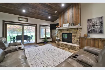 12075 Blueberry Loop #28, Menahga, MN 56464 - Photo 11