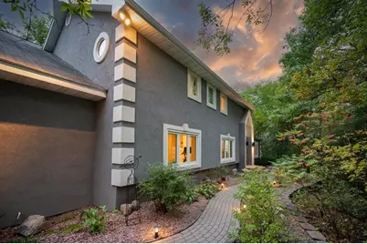 8574 McGuire Court E, Shakopee, MN 55379 - Photo 3