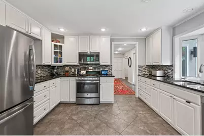 8574 McGuire Court E, Shakopee, MN 55379 - Photo 5