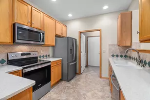 19772 Goldfinch Dr, Farmington, MN 55024 - Photo 11