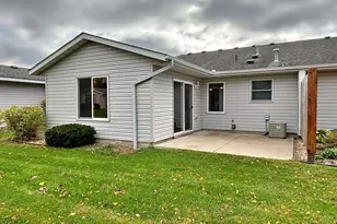 619 Fir Ave NE, Montgomery, MN 56069 - Photo 5