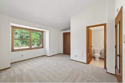 6671 Stillwater Boulevard N, Oakdale, MN 55128 - Photo 15