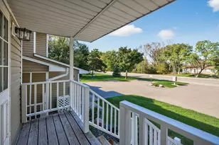 6671 Stillwater Blvd N, Oakdale, MN 55128 - Photo 3